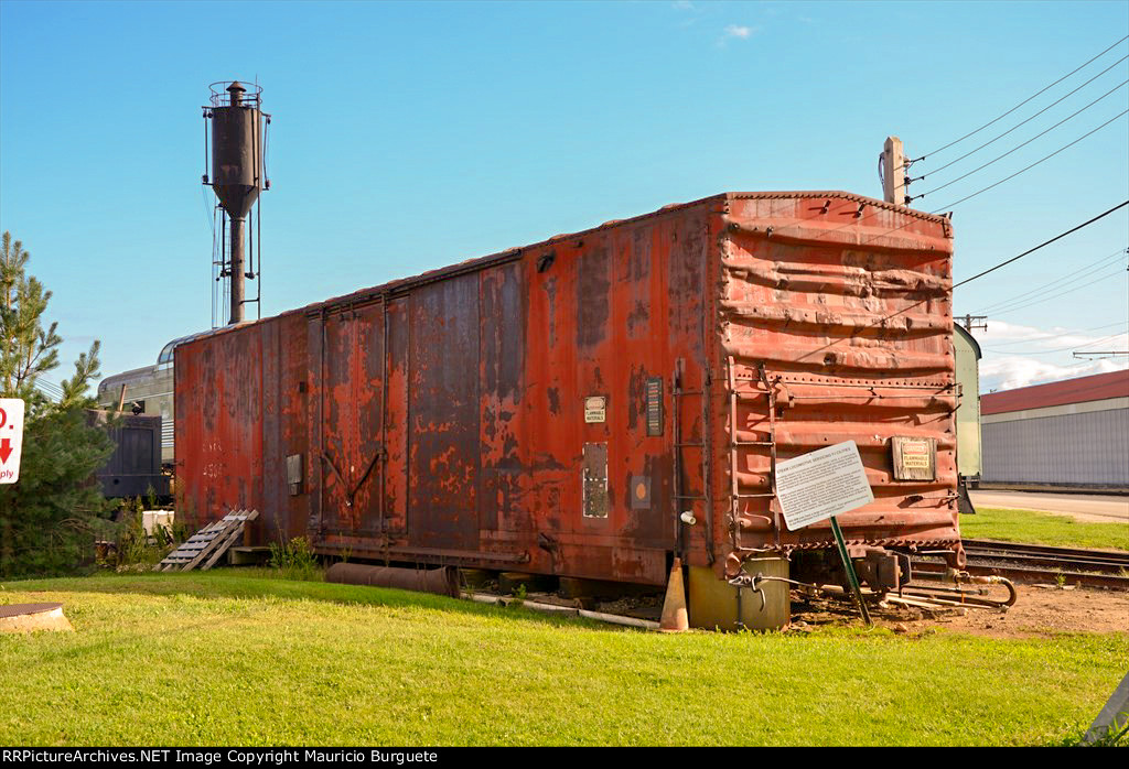 Evergreen Freight Car Company EVEX Box car